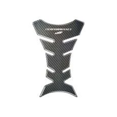 Tankpad PUIG PERFORMANCE 4051C karbonový vzhled