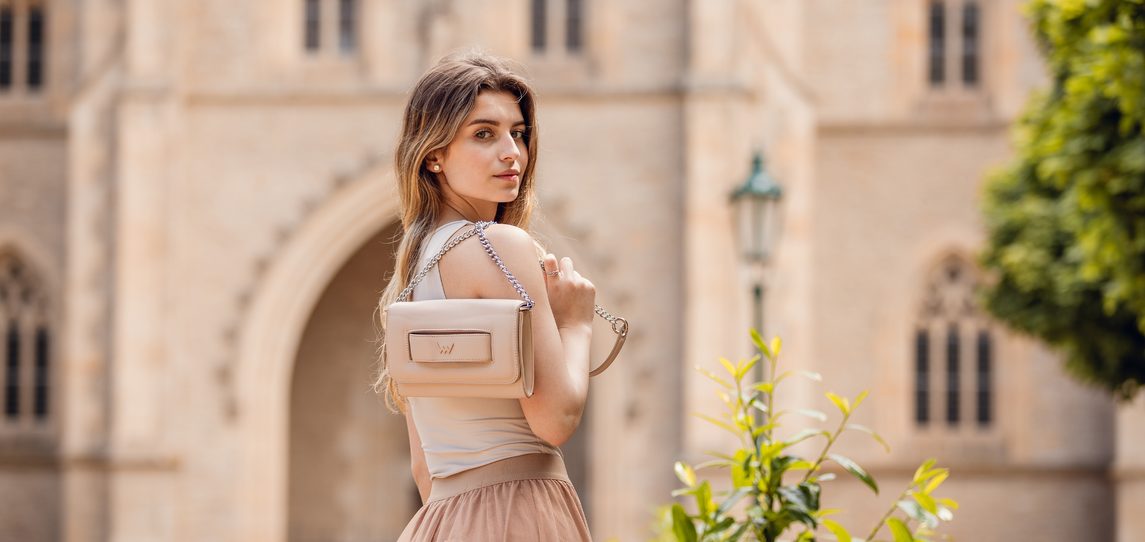 galerie Lierin Beige