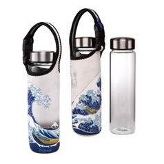 Skleněná lahev na vodu s neoprenovým obalem 0,7 l, sklo, Velká vlna, K. Hokusain, Goebel Artis Orbis