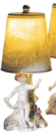 Lampa Dívka se šálou 12 x 12 x 24 cm, Porcelánové figurky Plaue