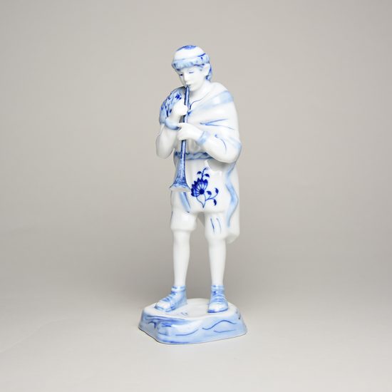 Pasáček s píšťalou 18 x 7 x 7 cm, cibulák, Porcelánové figurky Duchcov