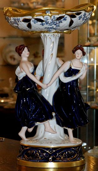 Podnos 30 x 30 x 52 cm, Porcelánové figurky Duchcov