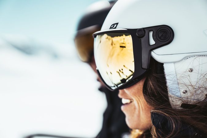 Proč si chránit zrak lyžařskými brýlemi