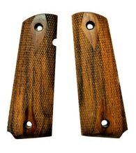 Střenky FORM 1911 Kanadský ořech diamant