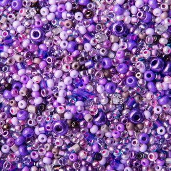 PRECIOSA mix of seed beads purple