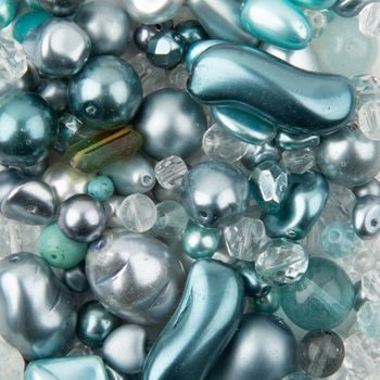 Glass pearls 3mm Mint green