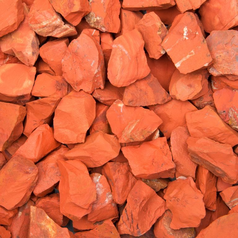 Surový minerál červený jaspis 35-80mm 1-2ks