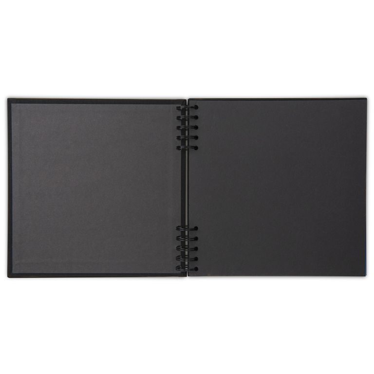 Scrapbookový krúžkový blok na šírku 24 listov 22x22cm v čiernej farbe 300g/m²
