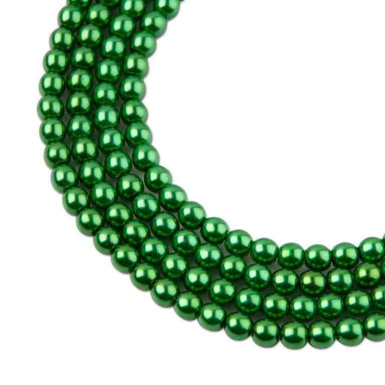 Glass pearls 4mm green