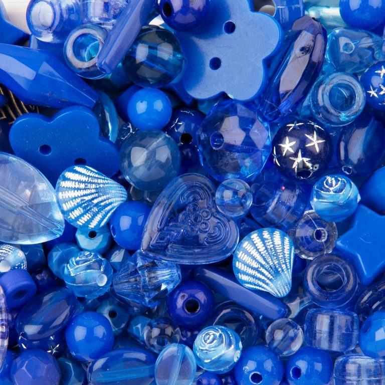 Zmes plastových korálikov modrá