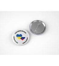 Badge UKRANIAN AND RUSSIAN HEART