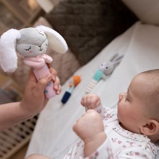 BabyOno Kousátko silikonové Ortho Míček TMAVĚ RŮŽOVÁ