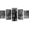 5-dielny obraz čiernobiely strom života v nekonečnom vesmíre