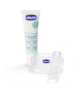 Chicco Set zubní uklidňující gel a kartáček na prst s pouzdrem 4m+