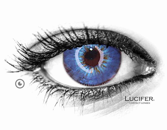 Make your eyes stand out with blue colored contacts