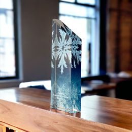 Everest Snowflake Trophy
