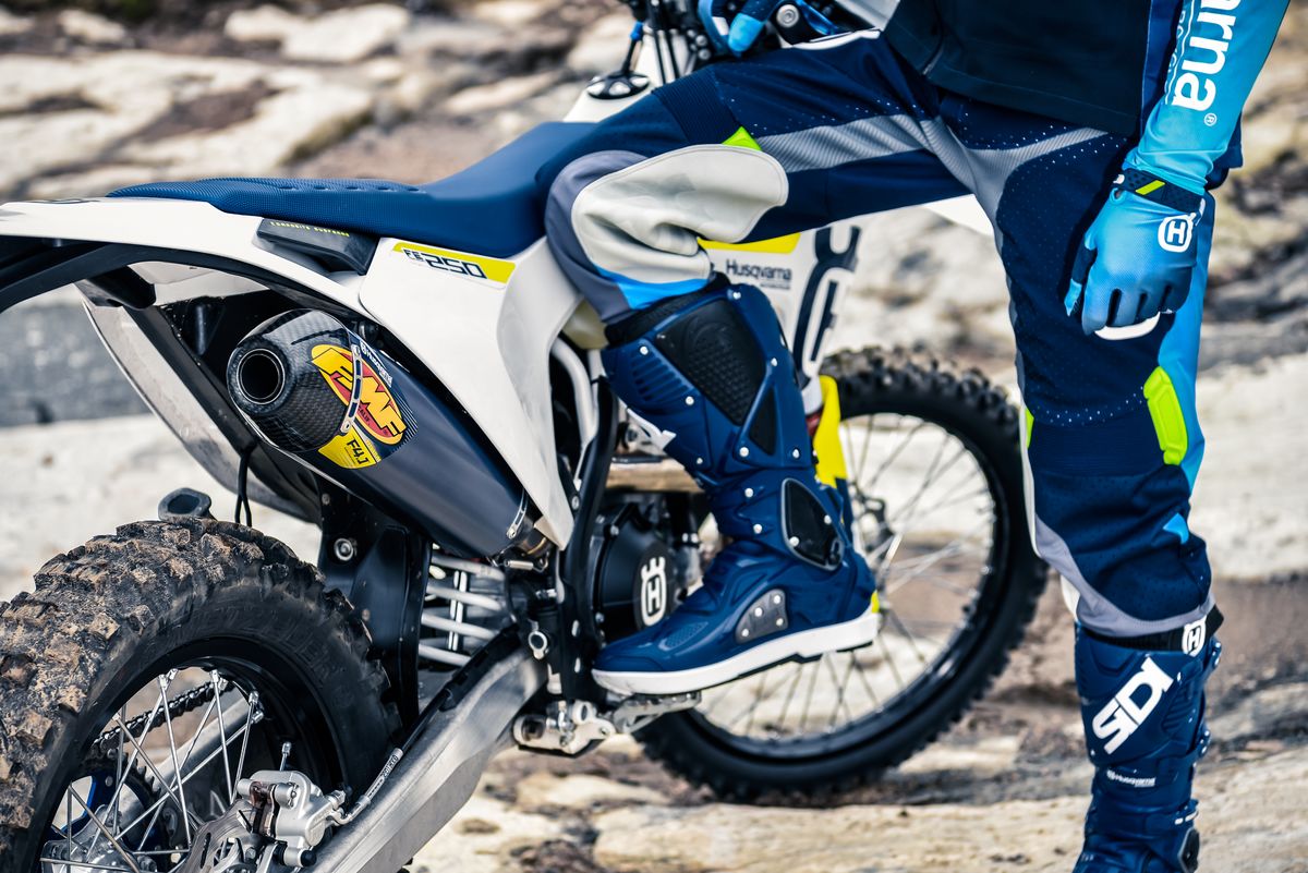 Rukavice na motokros Husqvarna Gotland