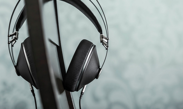Audigo.cz | Sluchátka a sluchátková technika - Meze 99 Neo Black Silver -  Meze - Kolem uší - Sluchátka - Sluchátka, sluchátkové zesilovače, flac  přehrávače a další příslušenství