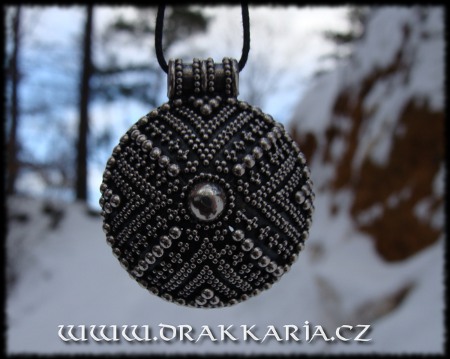 STŘÍBRNÝ MAGICKÝ OCHRANNÝ AMULET