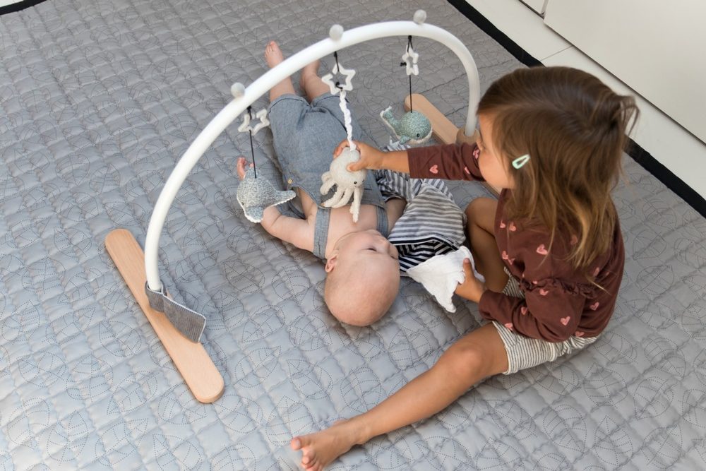 FLOW Hrazdička Baby Gym Ocean (obrázek 11)