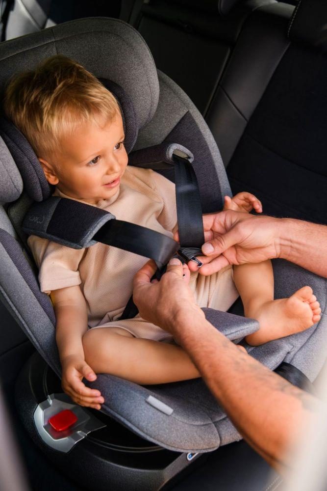MoMi Autosedačka MoMi EMI I-SIZE šedá (obrázek 33)