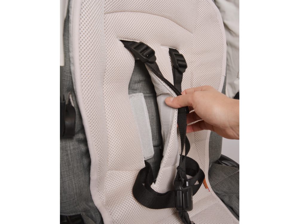 EasyGrow Podložka do kočárku Air Grey (obrázek 3)