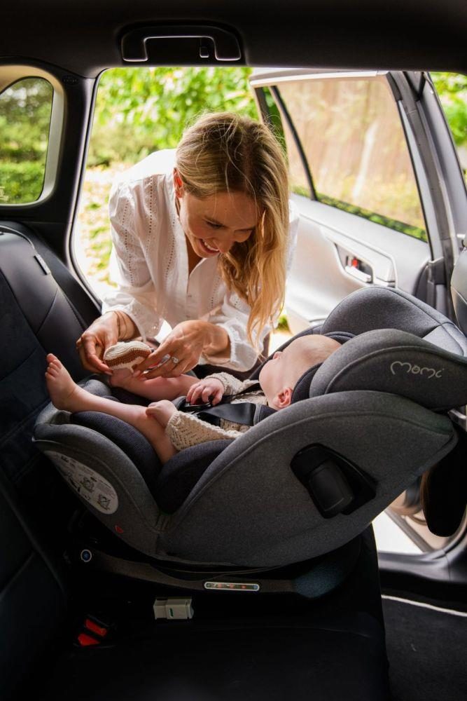 MoMi Autosedačka MoMi EMI I-SIZE šedá (obrázek 12)