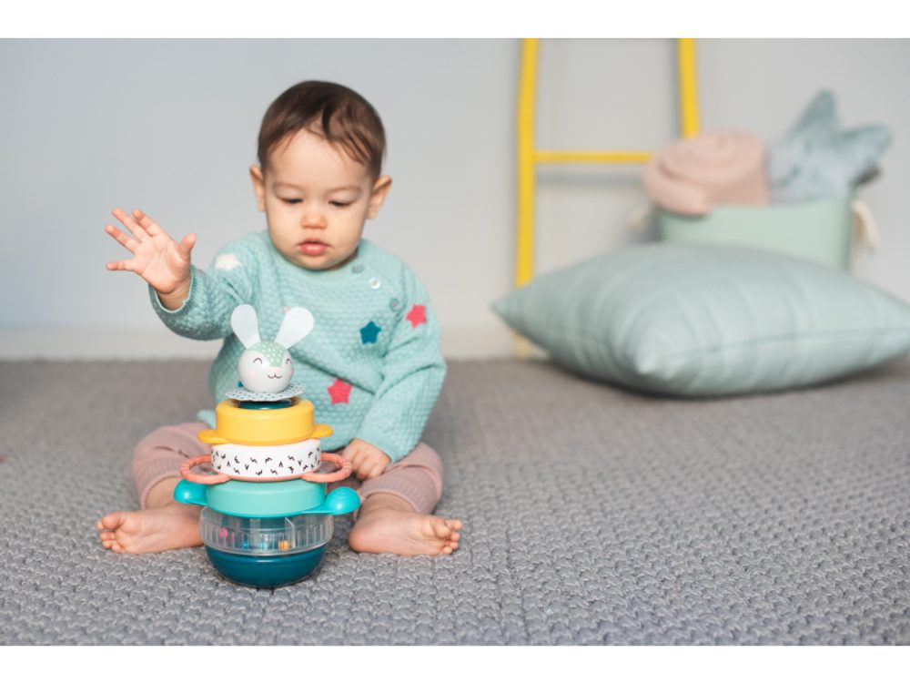 Taf Toys Pyramida Hunny Bunny (obrázek 4)