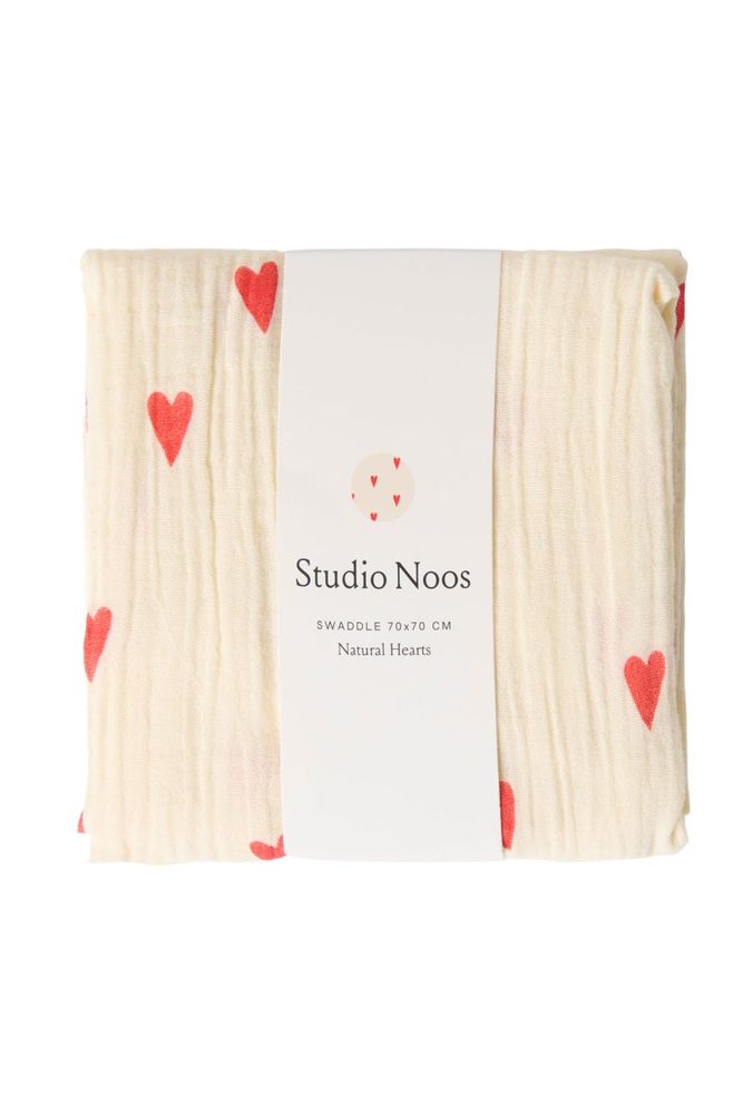 STUDIO NOOS Mušelínová plena Neutral hearts 70 x 70