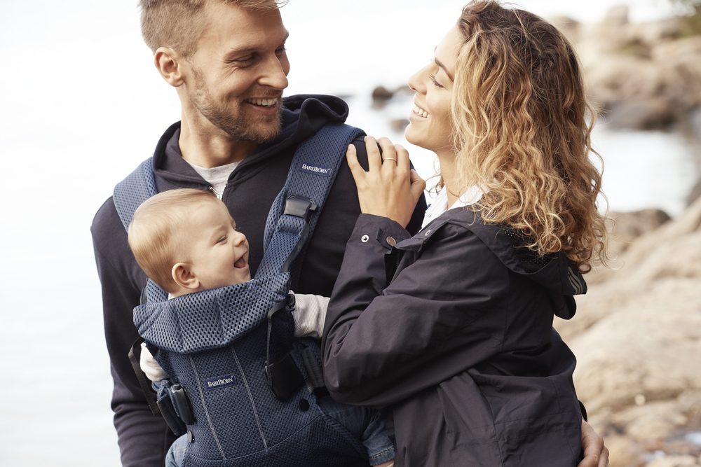 BABYBJÖRN Ergonomické nosítko ONE Navy blue 3D Mesh 2018