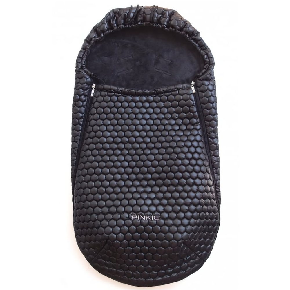 Pinkie fusak Big Comb Black slabší - dírky k prostřižení a provlečení