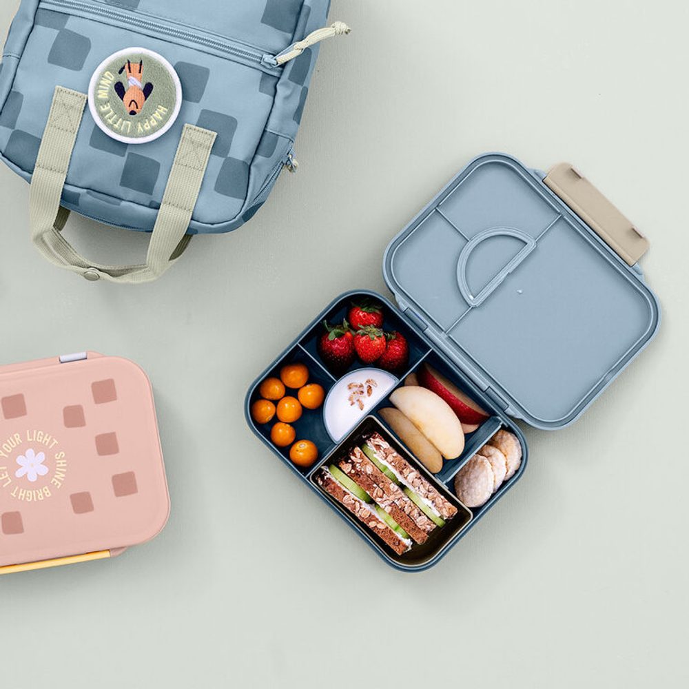 LÄSSIG Lunchbox Bento Pattern Party blue/green (obrázek 7)