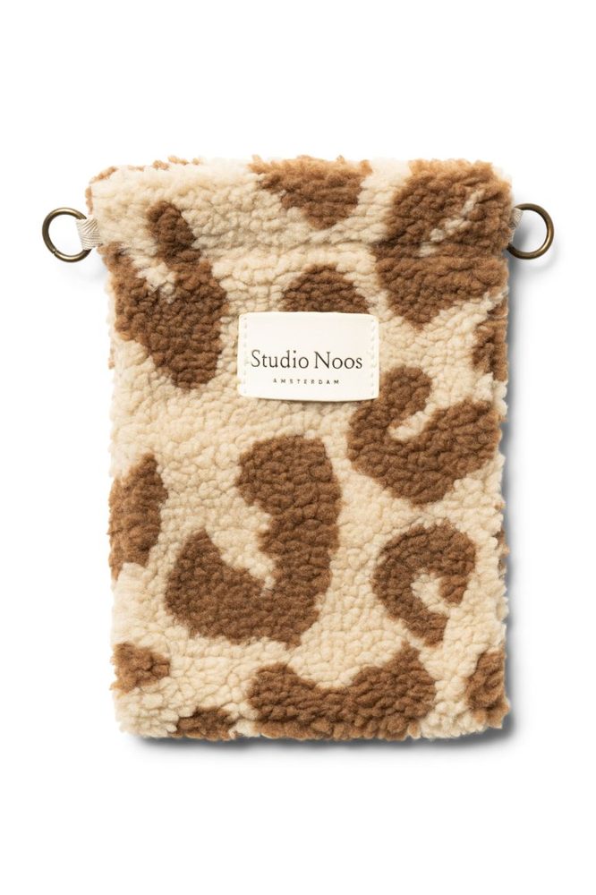 STUDIO NOOS Taštička na mobil Leopard Ecru