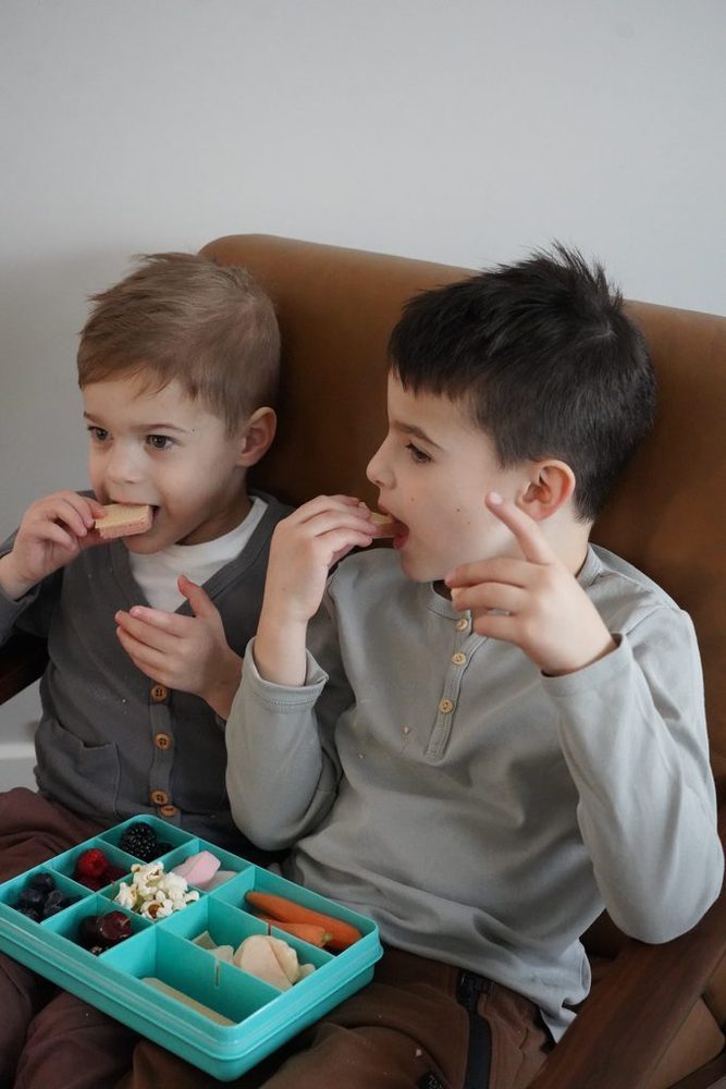 Melii Snackle Box krabička na svačinu 1368 ml - modrozelená (obrázek 7)