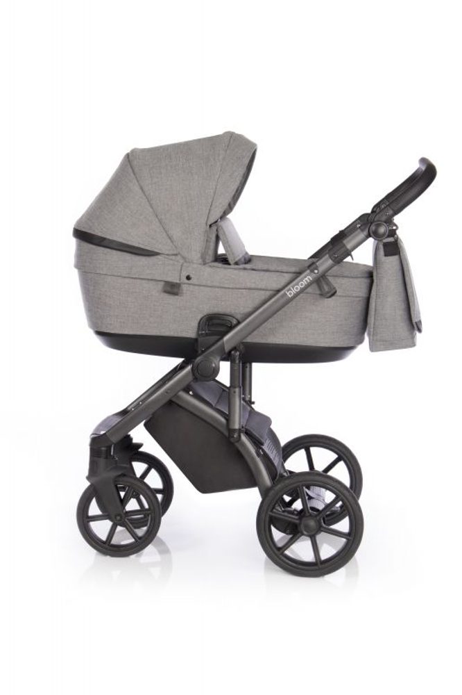 Roan Bloom 2025 - Titanium