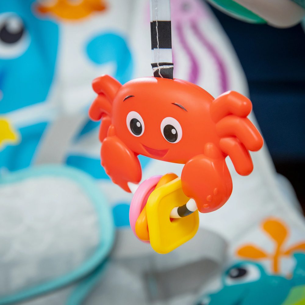 BABY EINSTEIN Lehátko hudební vibrační Kick to It Opus do 18kg (obrázek 14)