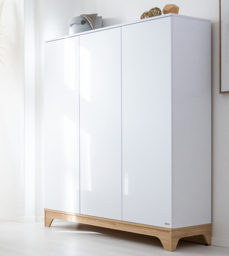 Skříň třídílná Faktum Lumina White