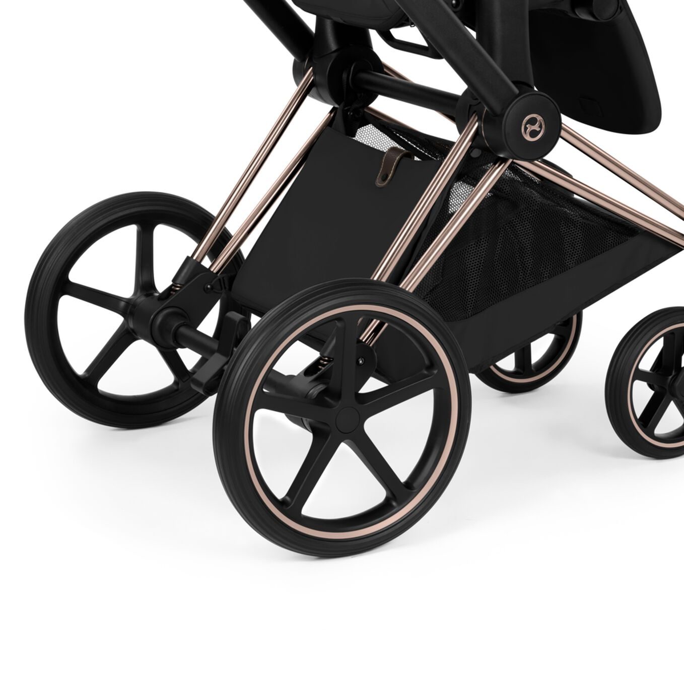 Cybex Priam Comfort - odpružení všech čtyř kol pro hladkou jízdu