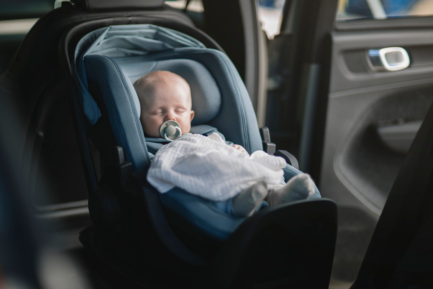 Thule Maple – kojenecká autosedačka s maximální ochranou a luxusním pohodlím