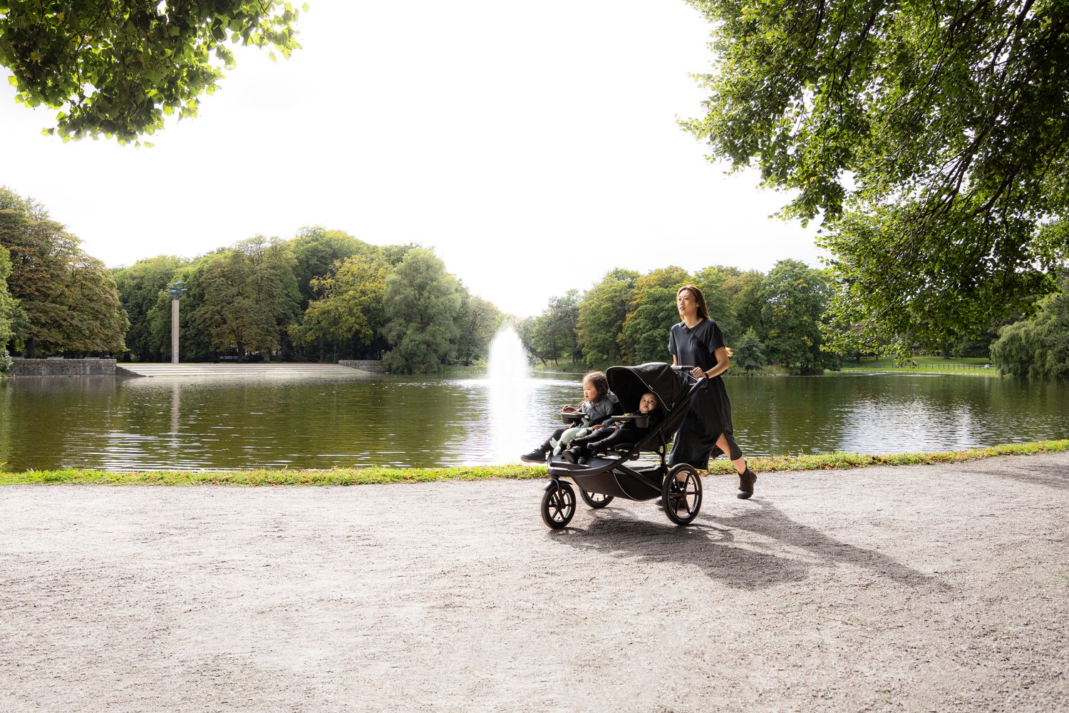 Thule Urban Glide 3 Double – kočárek pro dvě děti, který nezná hranice