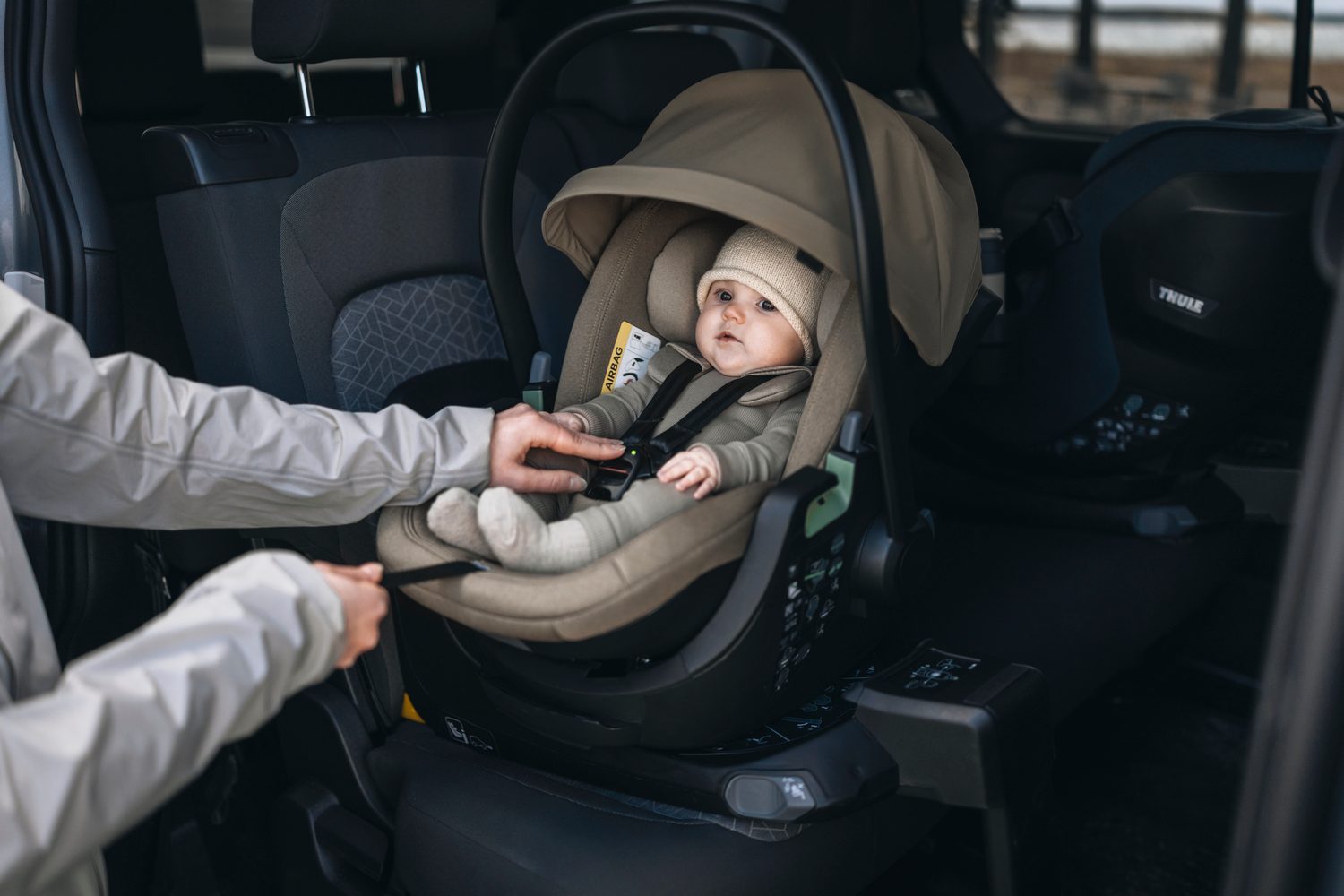 Thule Maple Connect – kojenecká autosedačka s připojením k aplikaci