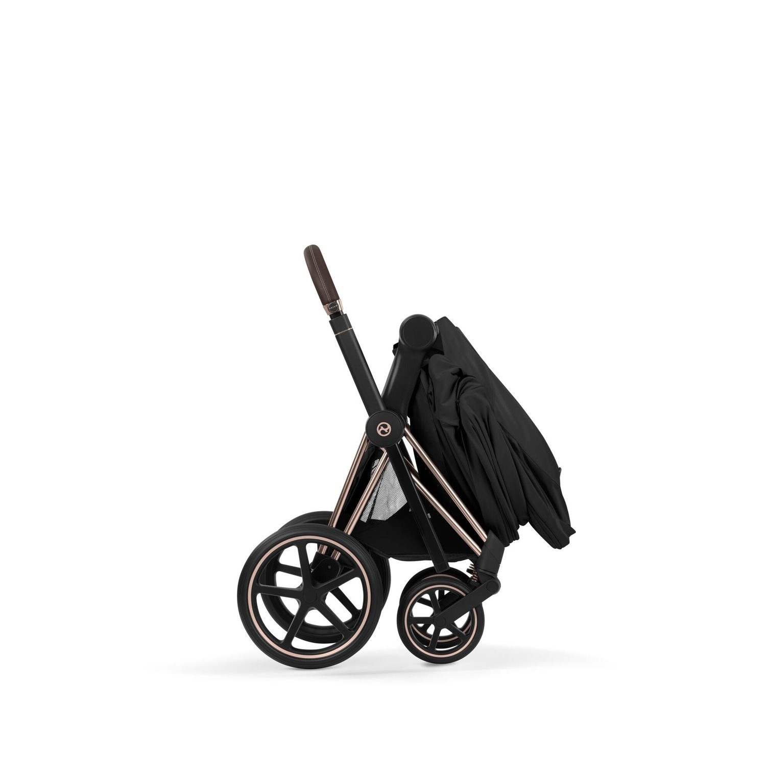 Fold Lux Carry Cot zůstane na rámu i při skládání Cybex Priam Style