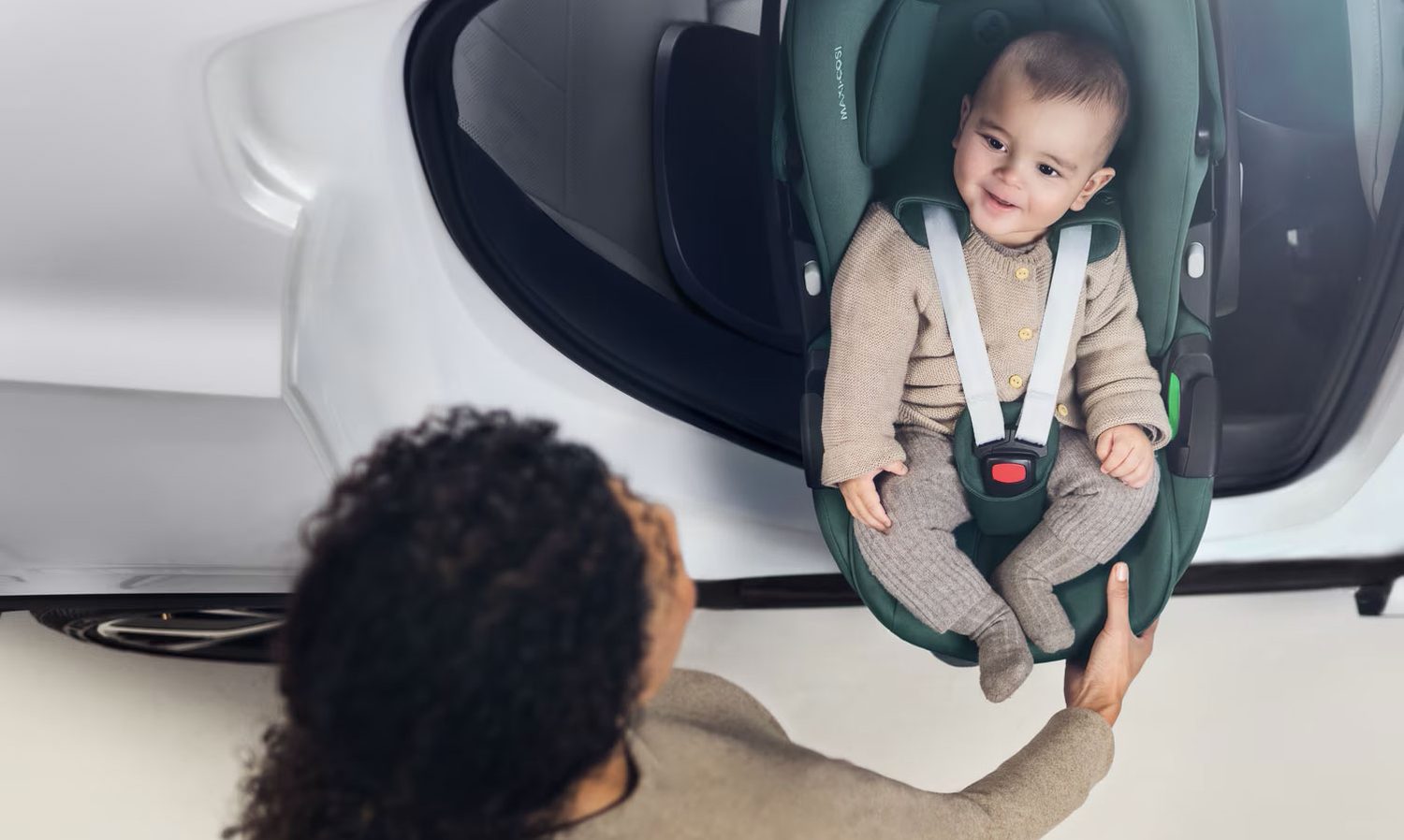 Maxi-Cosi SlideTech - revoluční technologie vysouvání autosedačky