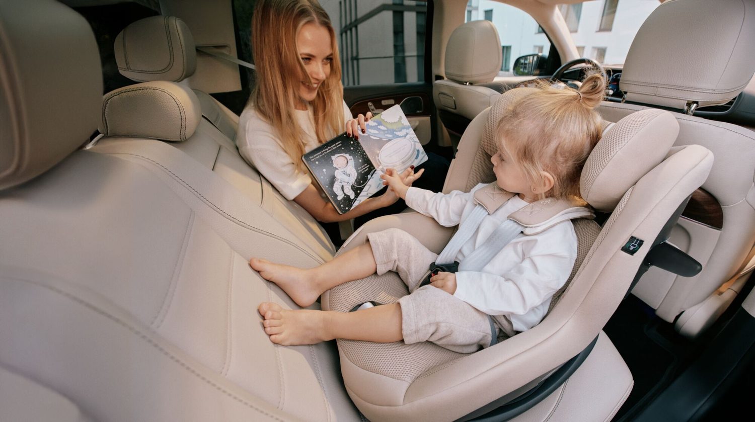 Cybex Sirona G3 i-Size Plus – otočná autosedačka proti směru jízdy s ISOFIX základnou Base G3, od narození do 4 let