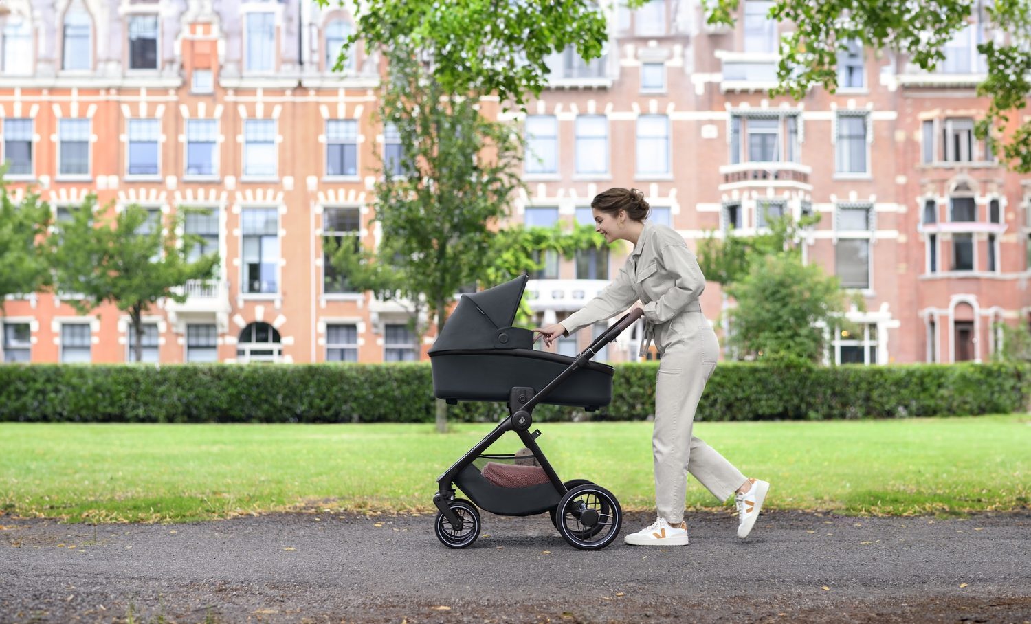 Kočárek Maxi-Cosi Oxford s hlubokou korbou Oria