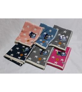 DĚTSKÁ DEKA HVĚZDY 70 X 80 CM - SPINKÁNÍ - OUTLET