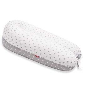 SCAMP KOJÍCÍ POLŠTÁŘ 155X30 (LITTLEHEARTWHITEGRAY) - KOJÍCÍ POLŠTÁŘE - KRMENÍ