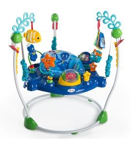 BABY EINSTEIN SKÁKADLO NEPTUNE’S OCEAN DISCOVERY™ 6M+ DO 11KG - VOZÍTKA A ODRÁŽEDLA - PRO DĚTI