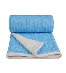 T-TOMI PLETENÁ DEKA WINTER S HŘEJIVÝM BERÁNKEM - DĚTSKÉ DEKY PRO MIMINKA - SPINKÁNÍ