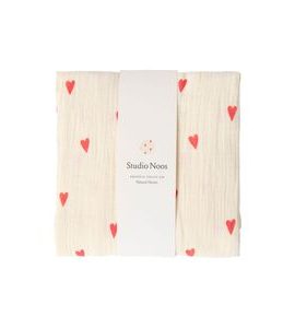 STUDIO NOOS SWADDLE ZAVINOVAČKA PRINT LARGE BEIGE HEARTS - ZAVINOVACÍ PLENY / OSUŠKY VELKÉ - PŘEBALOVÁNÍ